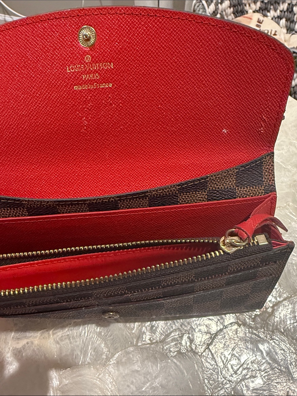 Damier Canvas Long Wallet with Red Snap - Picture 4 of 4